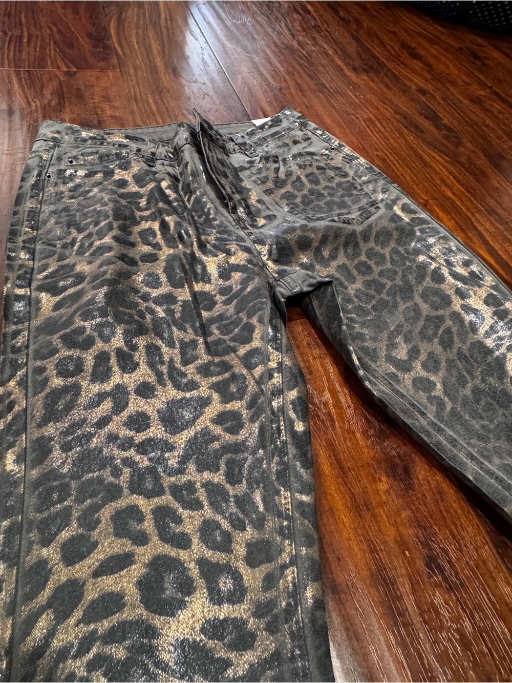 Women Metallic Shiny Leopard Print Jeans